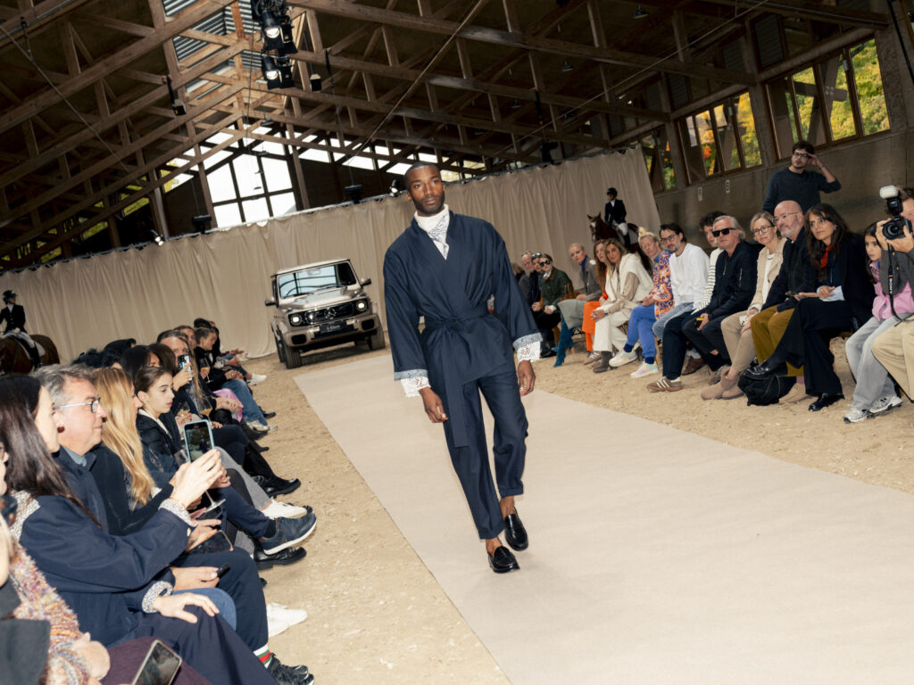 Mercedes-Benz Fashion Moments: Modenschau und Fahrerlebnisse
