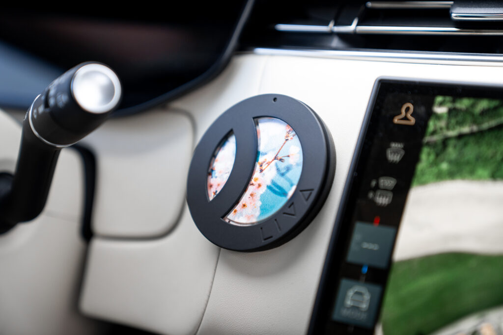 Ein Autoduft, der Design und exklusiven Duft vereint