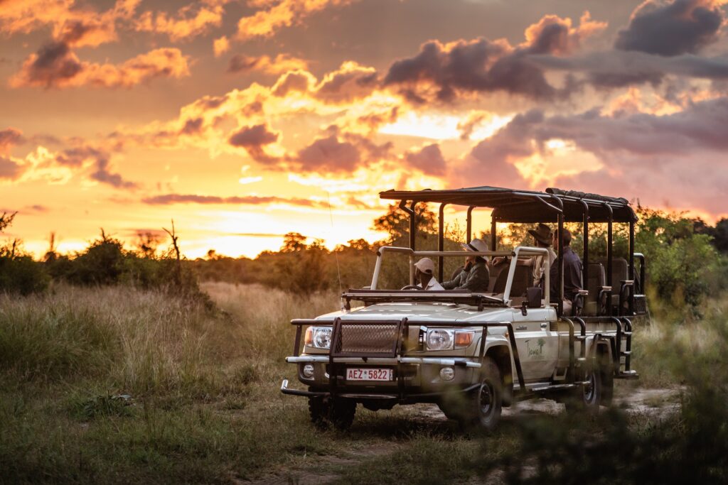 Tsowa Safari Island, Zambezi-Nationalpark, markiert eine Verschiebung des luxuriösen Reisens