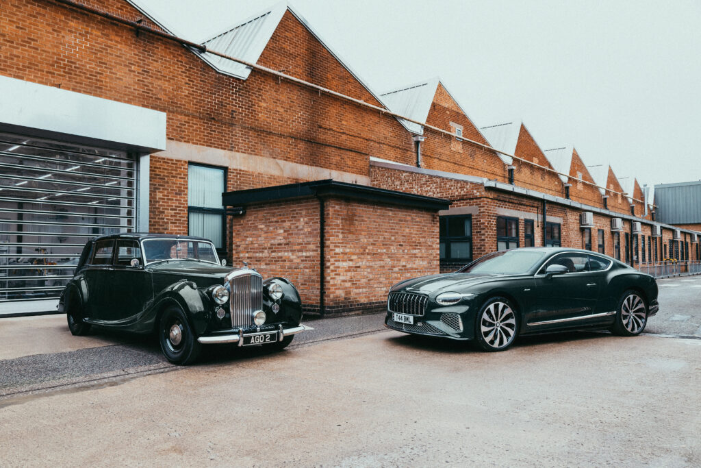 International Rolls Royce- und Bentley-Club feierte 80 Jahre Produktion in Crewe